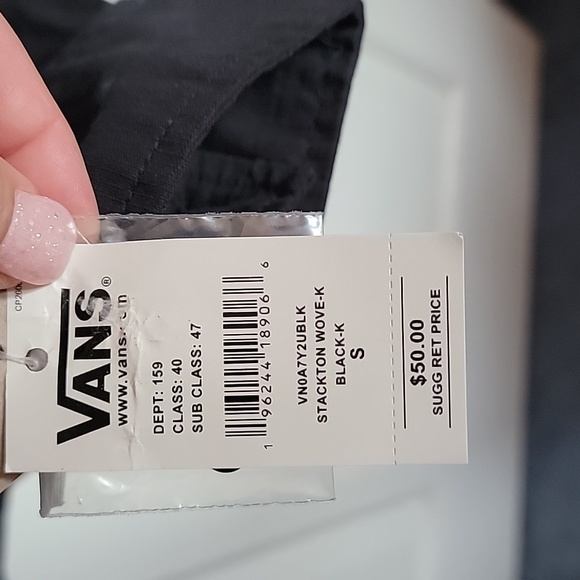 VANS, men's small, long sleeved black shirt. NWT. - Picture 5 of 8